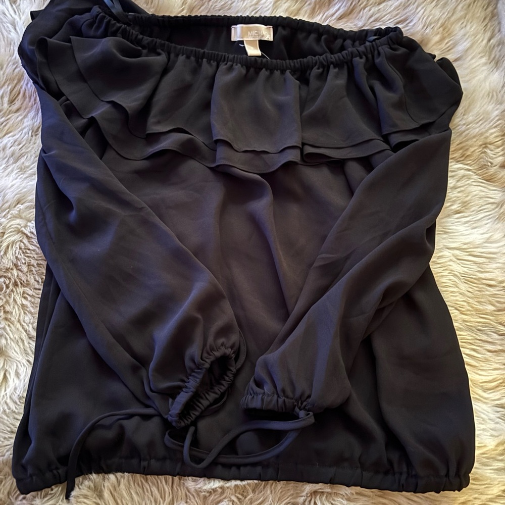 Black Off-Shoulder Blouse